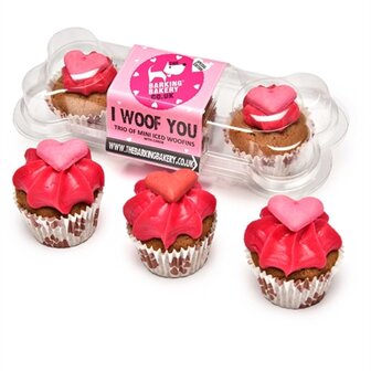 The barkin bakery i woof you valentine mini iced woofins trio assorti